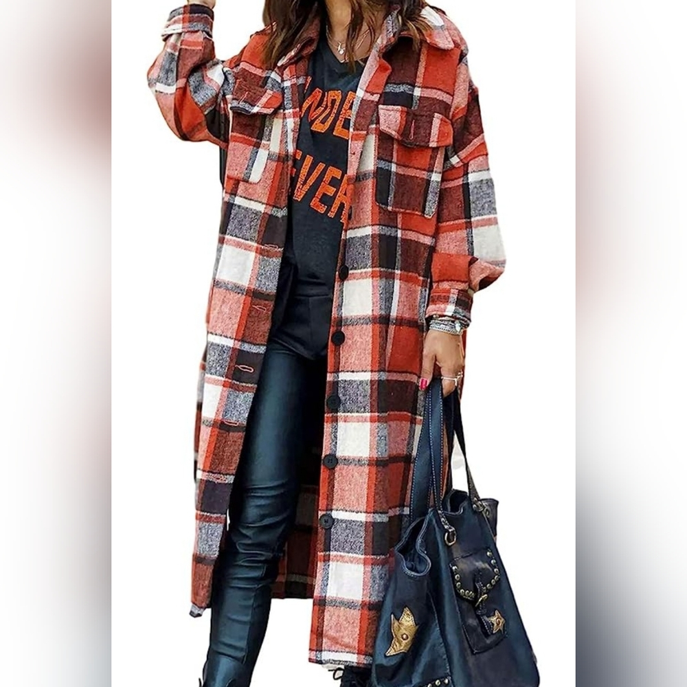 Stylish Plaid Trench Coat in Red and Black